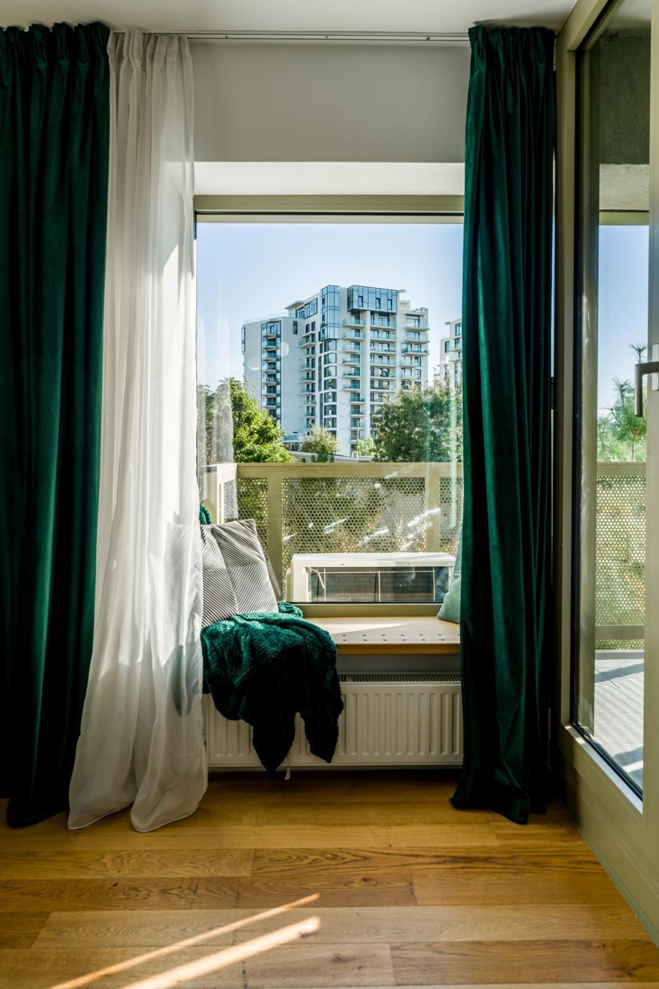 Apartament Mido With Private Parking & Self-check-in