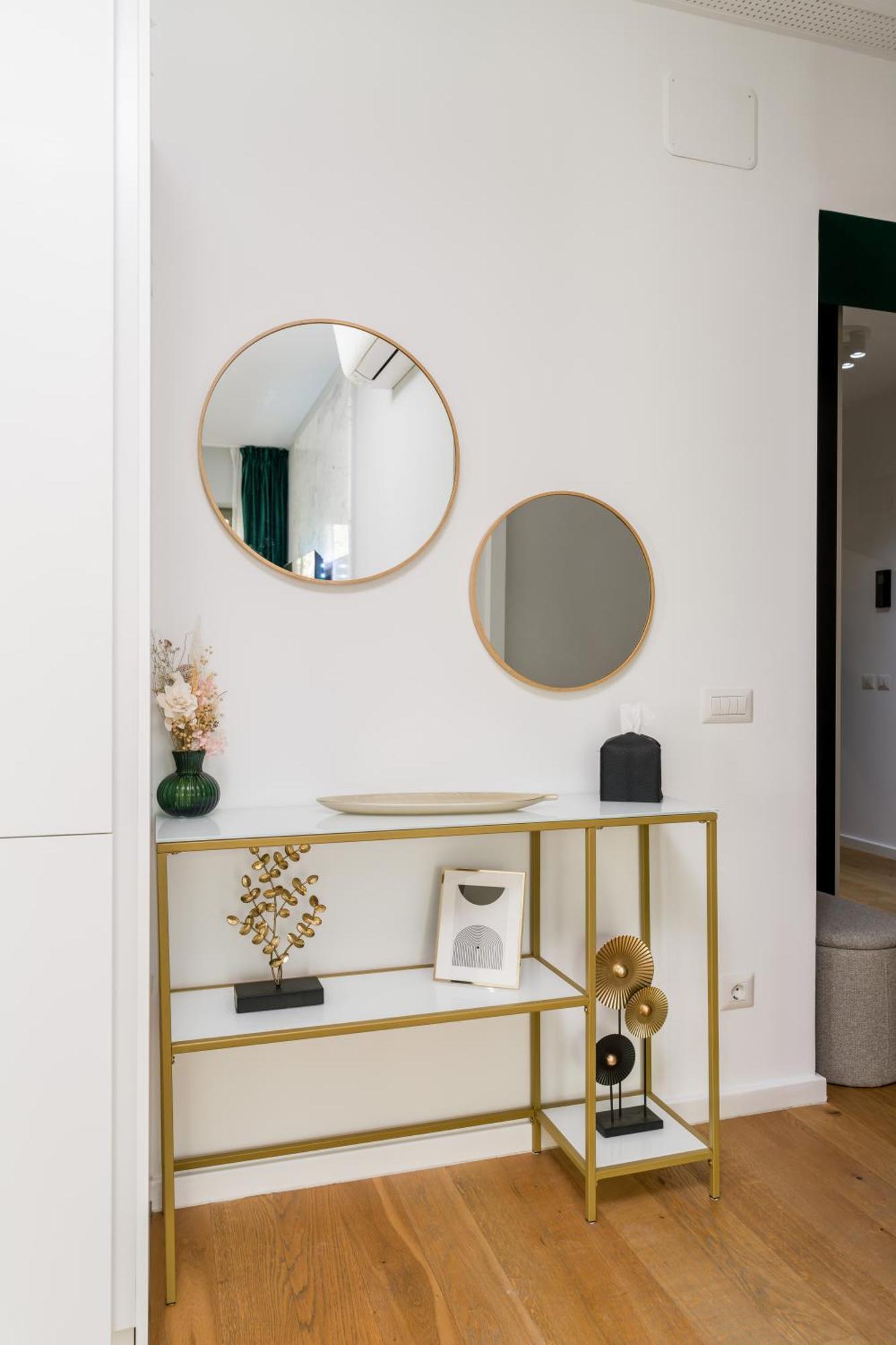 Apartament Mido With Private Parking & Self-check-in *